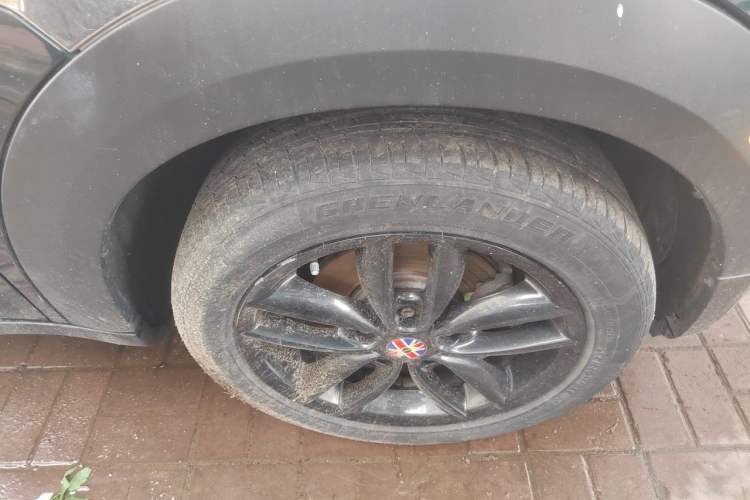 Used MINI 2011 1.6L COOPER Fun Right Front Wheel Hub