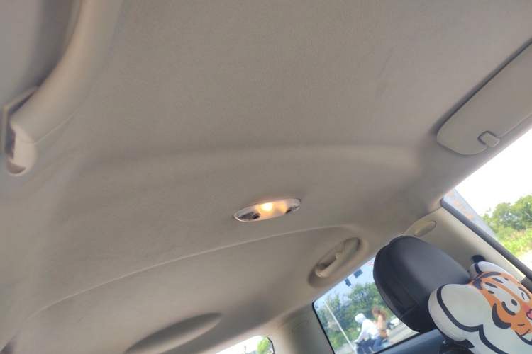 Used MINI 2011 1.6L ONE Headliner