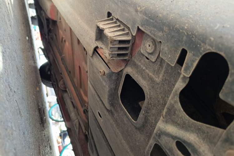 Used MINI 2011 1.6L ONE Chassis Rear Left