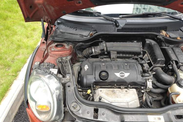 Used MINI 2011 1.6L COOPER Fun Engine Bay Right
