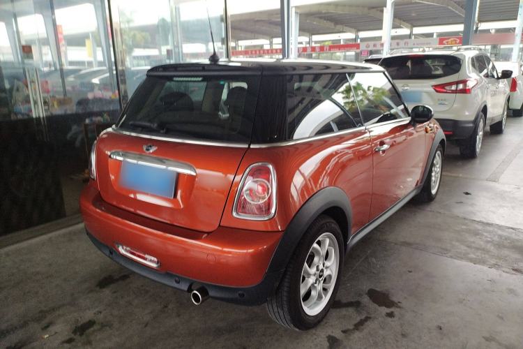 Used MINI 2011 1.6L COOPER Fun Exterior 3