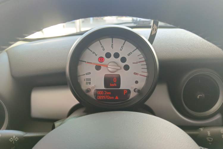 Used MINI 2011 1.6L COOPER Fun Instrument Cluster