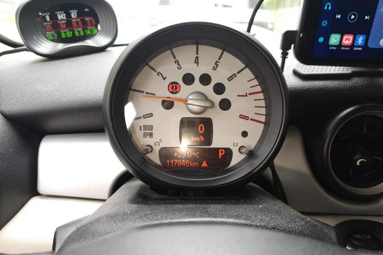 Used MINI 2011 1.6L COOPER Fun Instrument Cluster