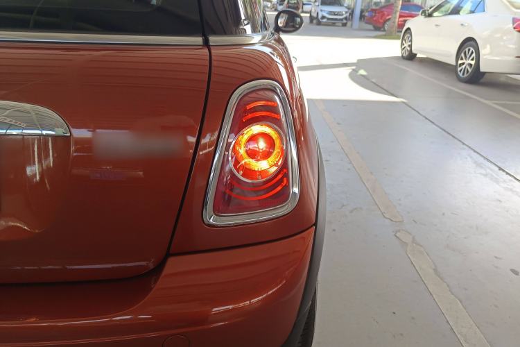 Used MINI 2011 1.6L COOPER Fun Right Rear Taillight