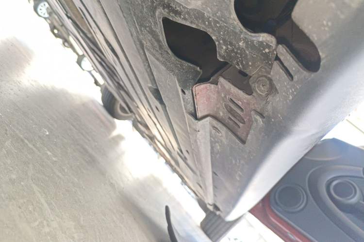 Used MINI 2011 1.6L COOPER Fun Right Side Sill