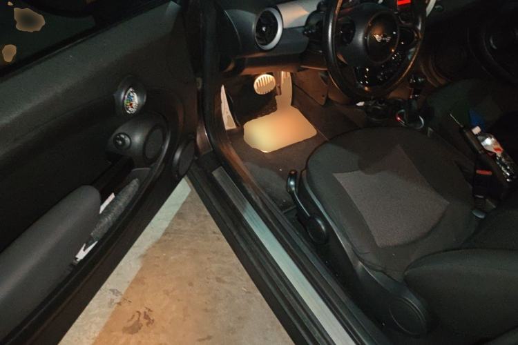Used MINI 2011 1.6L ONE Driver Seat