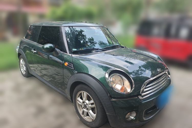 Used MINI 2011 1.6L ONE Front Right 45 Deg