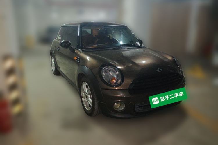 Used MINI 2011 1.6L ONE Front Right 45 Deg