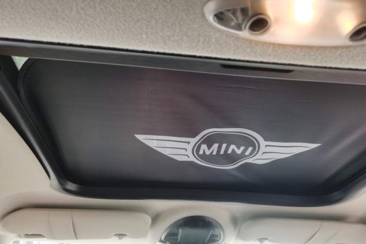Used MINI 2011 1.6L COOPER Fun Headliner