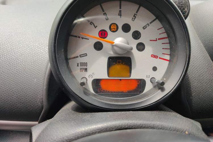 Used MINI 2011 1.6L COOPER CABRIO Instrument Cluster