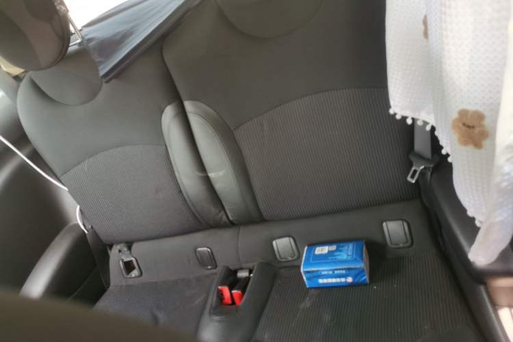 Used MINI 2011 1.6L COOPER Fun Left Rear Seat