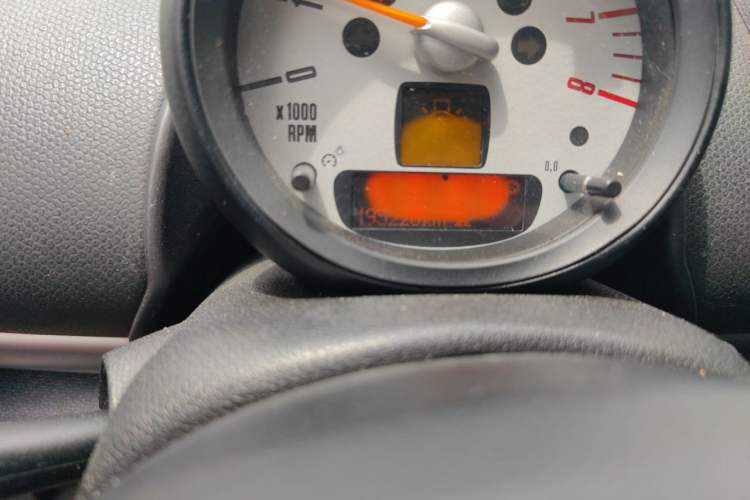Used MINI 2011 1.6L COOPER CABRIO Odometer Close Up