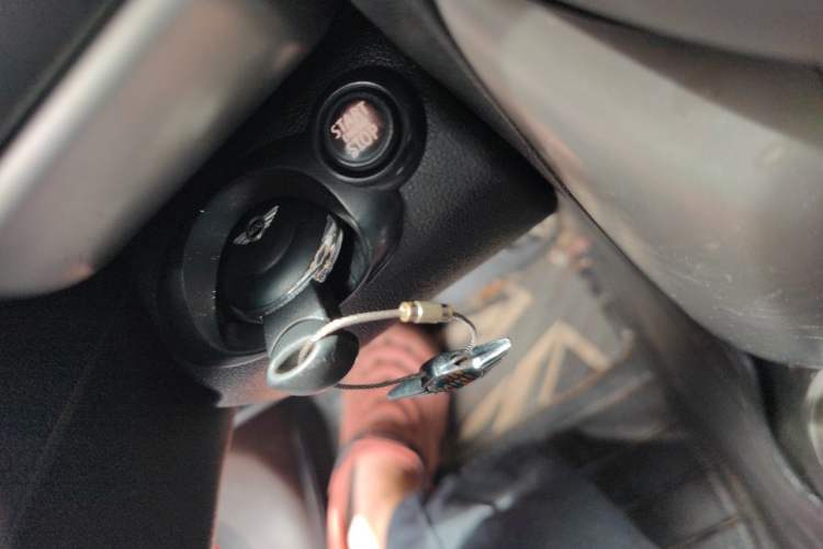 Used MINI 2011 1.6L COOPER CABRIO Vehicle Key
