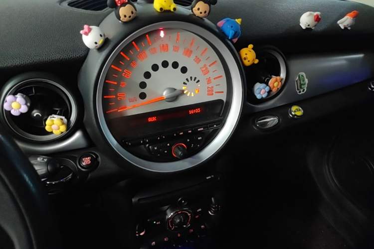 Used MINI 2011 1.6L ONE Audio And AC Panel
