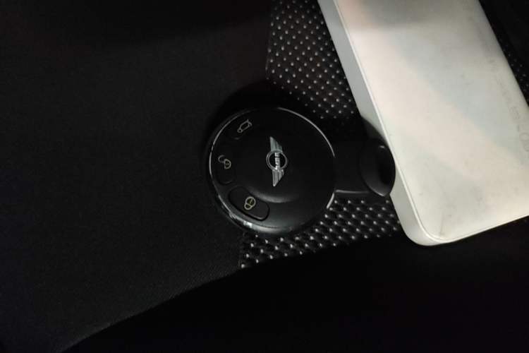 Used MINI 2011 1.6L ONE Vehicle Key