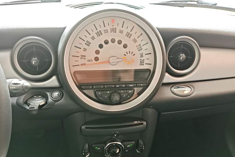 Used MINI 2011 1.6L ONE Audio And AC Panel