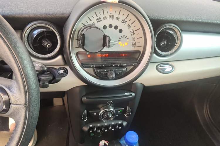 Used MINI 2011 1.6L ONE Audio And AC Panel
