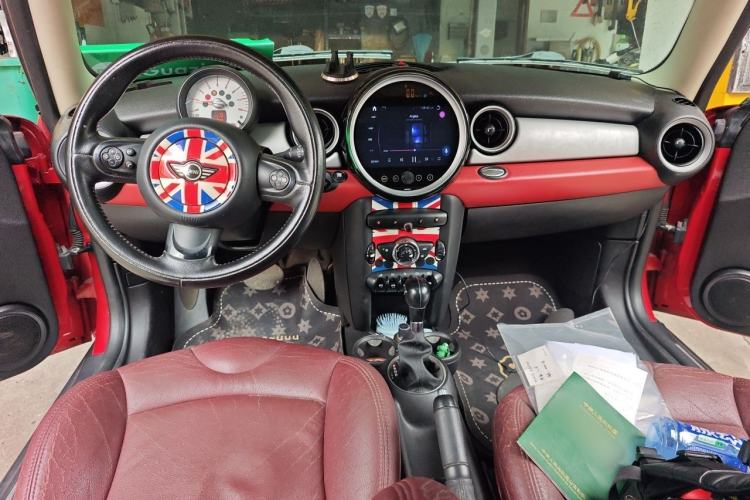 Used MINI 2011 1.6L COOPER Fun Center Console