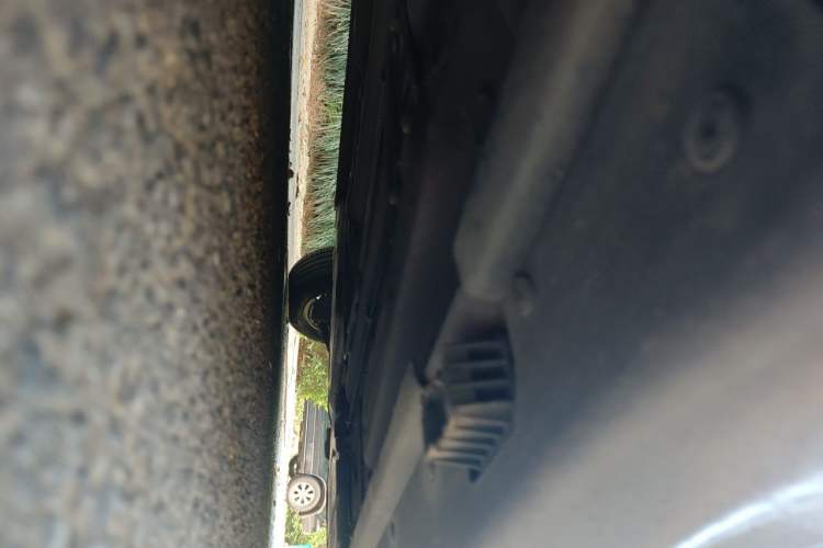 Used MINI 2011 1.6L COOPER Fun Chassis Front Left