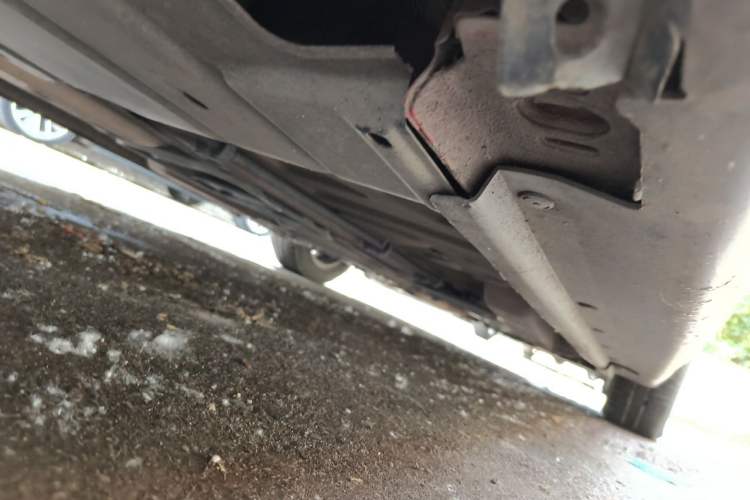 Used MINI 2011 1.6L ONE Chassis Rear Right