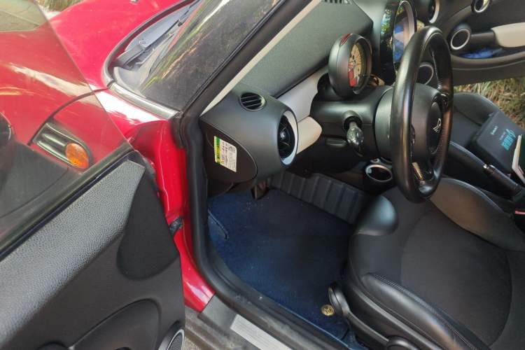 Used MINI 2011 1.6L COOPER Fun Driver Seat