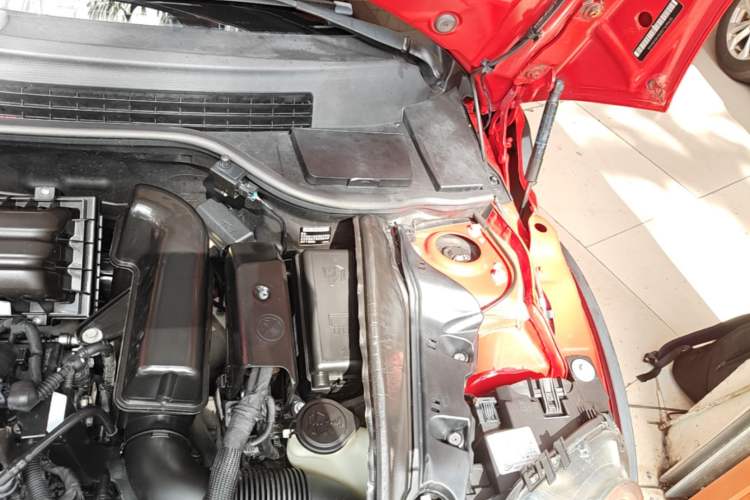 Used MINI 2011 1.6L ONE Engine Bay Left