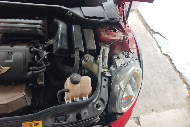 Used MINI 2011 1.6L COOPER Fun Engine Bay Left