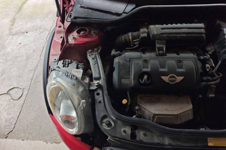 Used MINI 2011 1.6L COOPER Fun Engine Bay Right