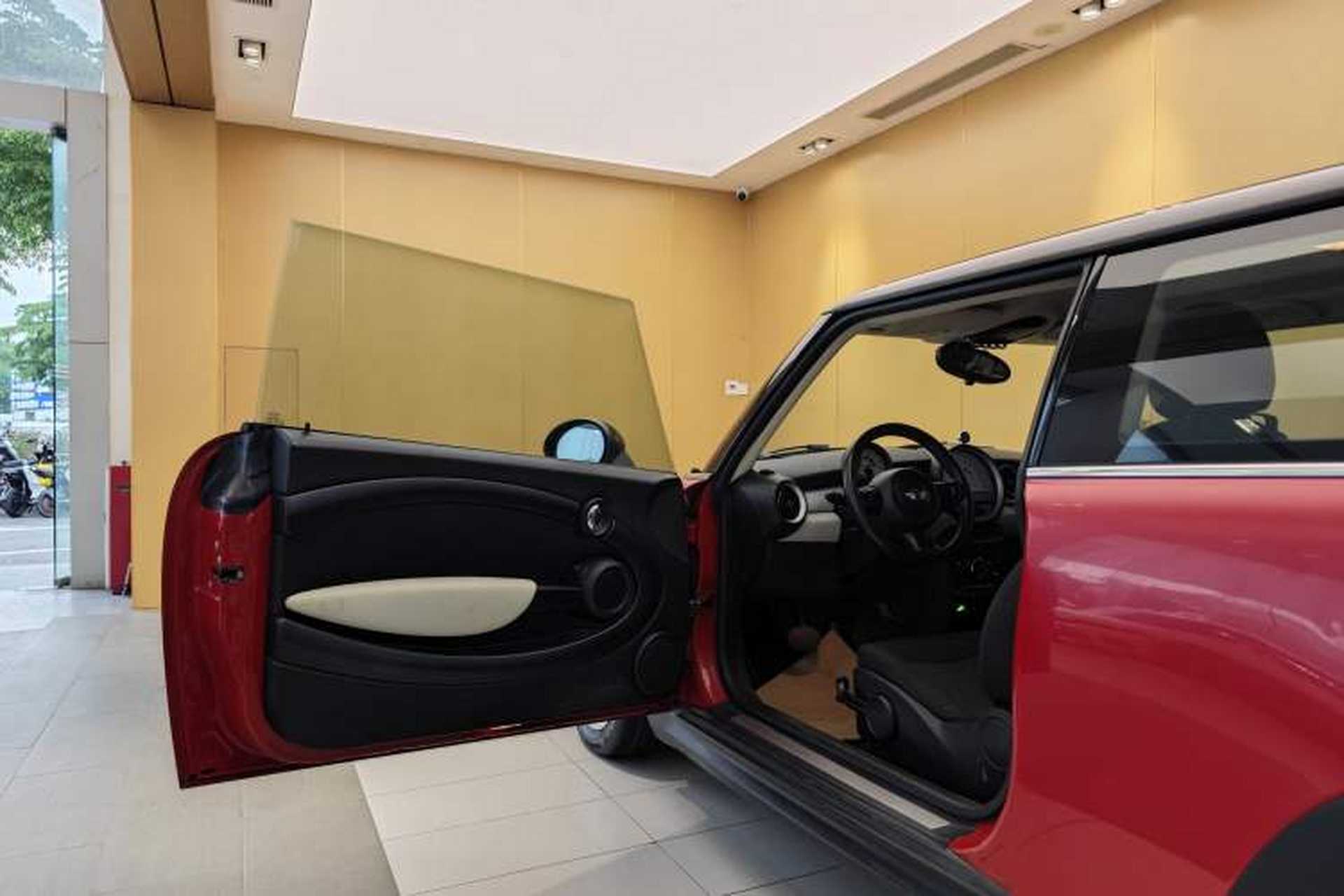 Used MINI 2011 1.6L ONE Exterior 7