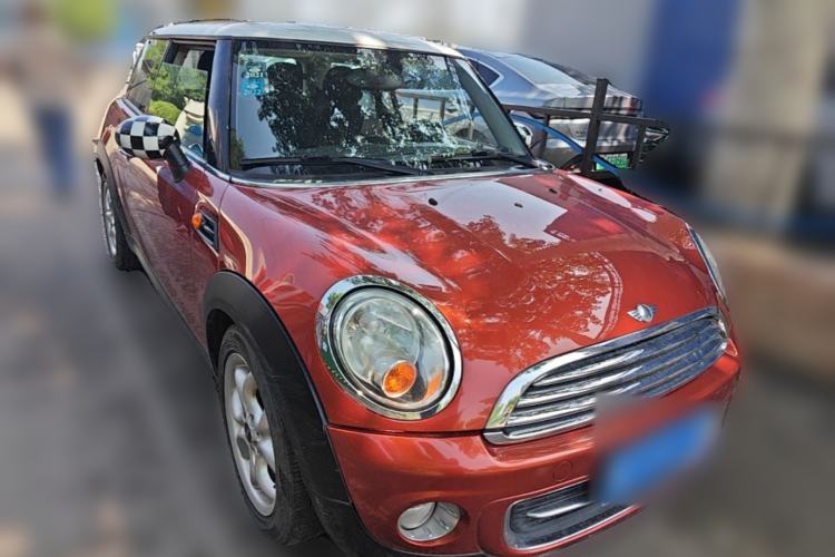 Used MINI 2011 1.6L COOPER Fun Front Right 45 Deg