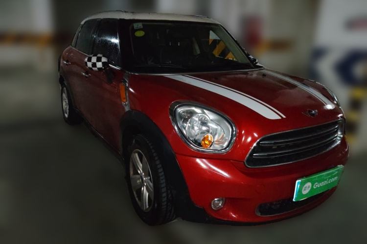 Used MINI 2011 1.6L ONE Front Right 45 Deg