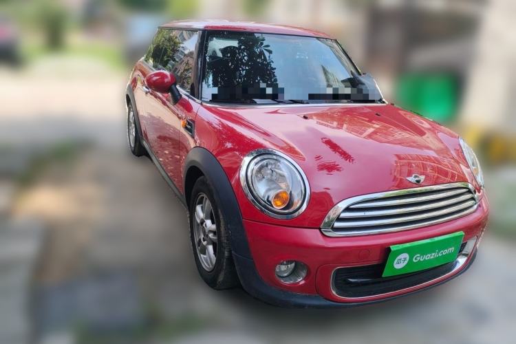 Used MINI 2011 1.6L ONE Front Right 45 Deg