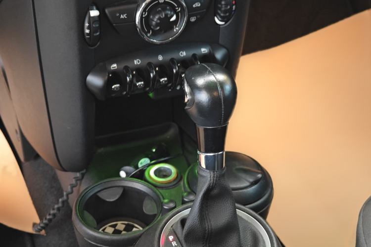 Used MINI 2011 1.6L ONE Gear Lever