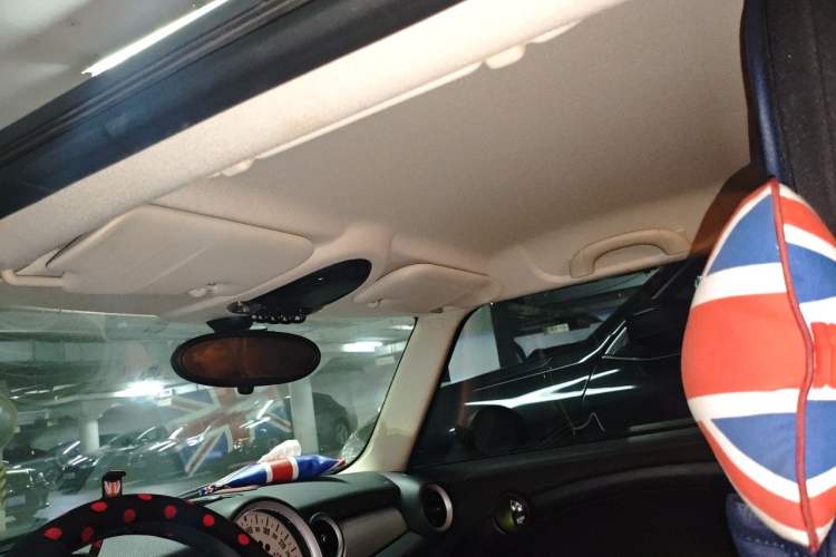 Used MINI 2011 1.6L ONE Headliner