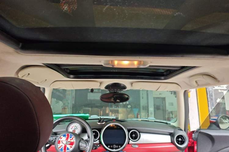 Used MINI 2011 1.6L COOPER Fun Headliner