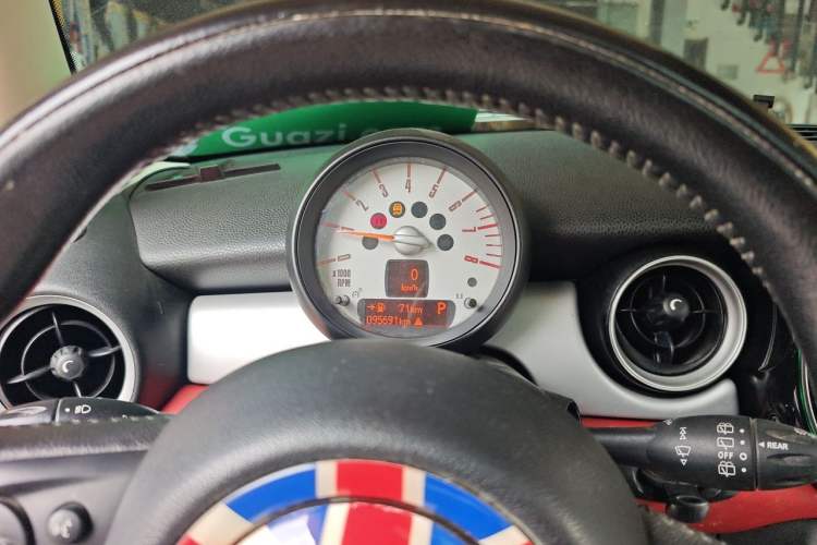 Used MINI 2011 1.6L COOPER Fun Instrument Cluster