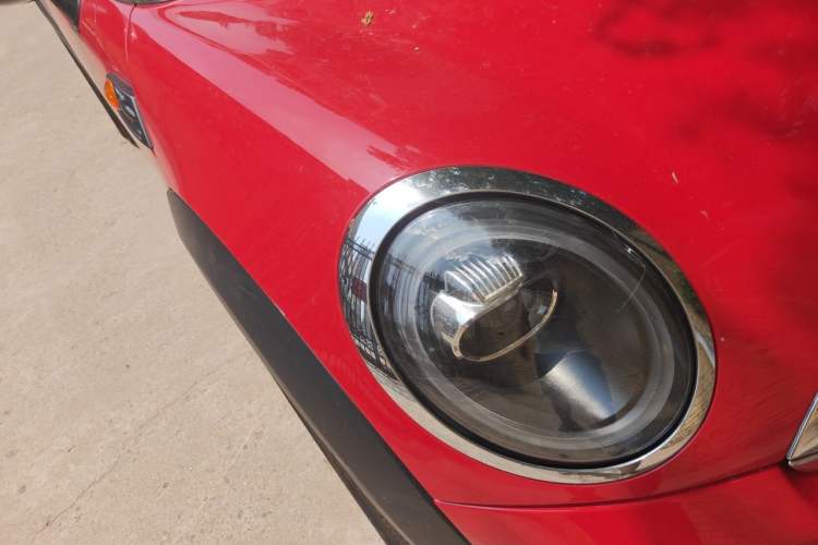 Used MINI 2011 1.6L COOPER Fun Right Front Headlight