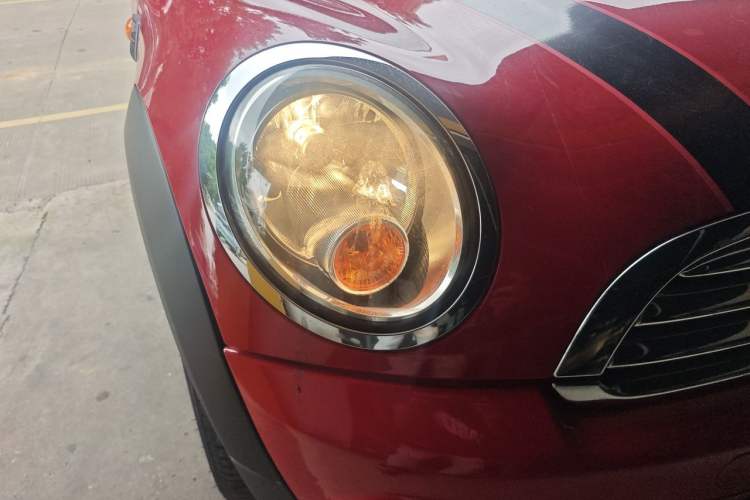 Used MINI 2011 1.6L COOPER Fun Right Front Headlight