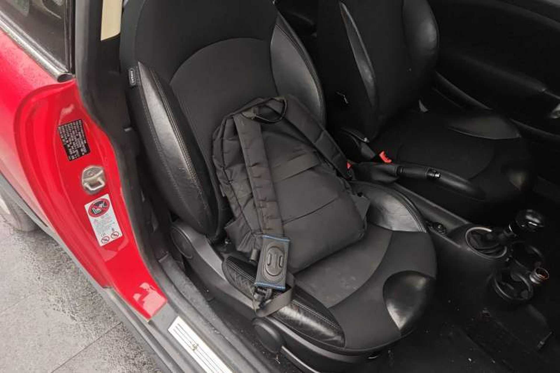 Used MINI 2011 1.6L COOPER Fun Right Front Seat