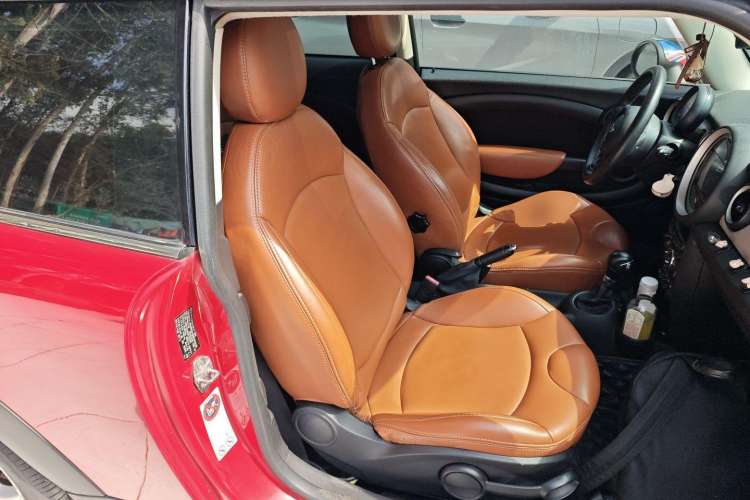 Used MINI 2011 1.6L COOPER Fun Right Front Seat