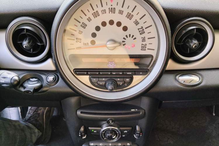 Used MINI 2011 1.6L COOPER Fun Audio And AC Panel