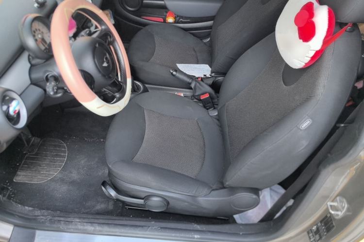 Used MINI 2011 1.6L ONE Driver Seat