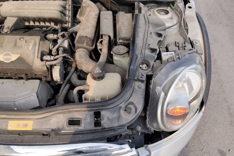 Used MINI 2011 1.6L COOPER Fun Engine Bay Left