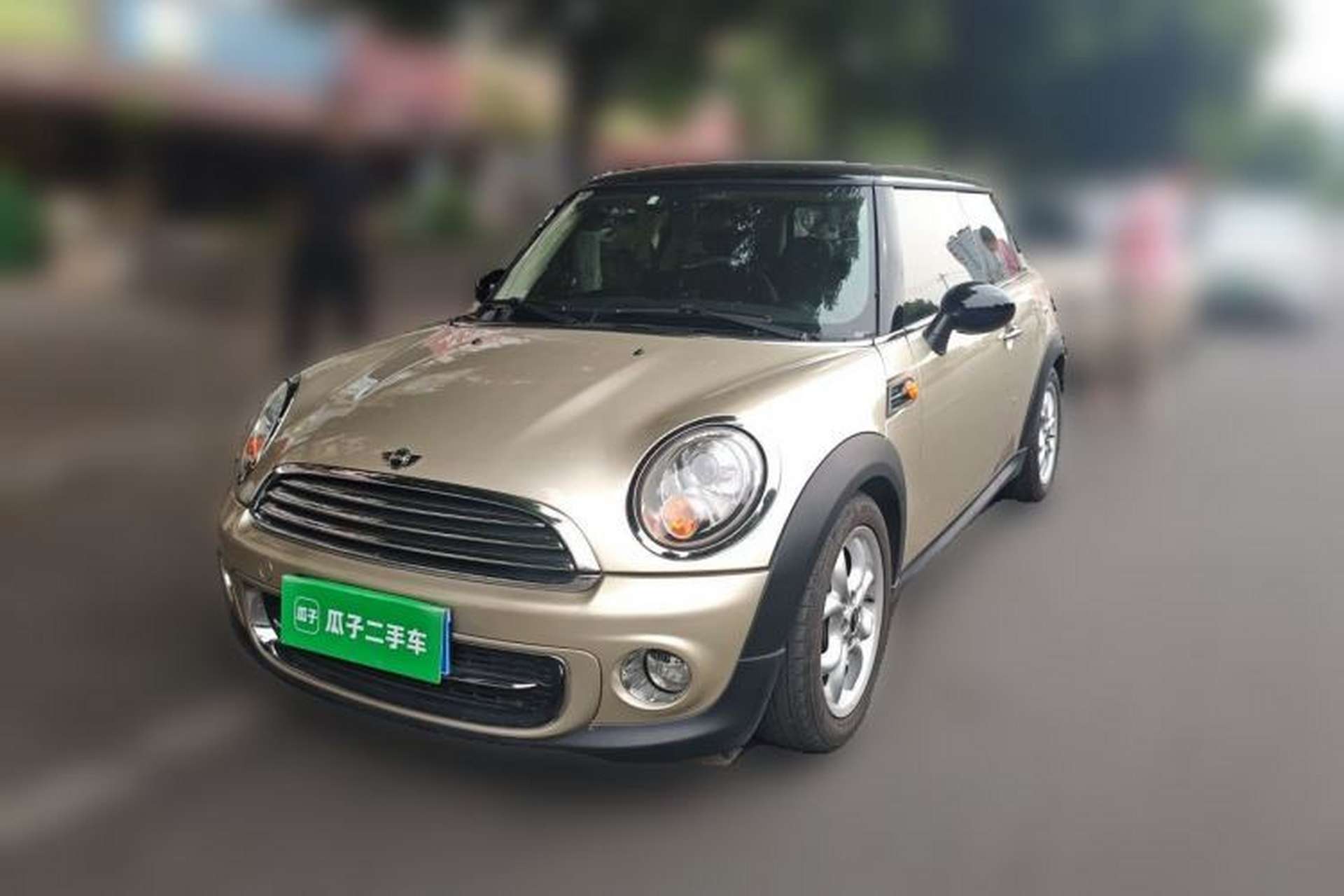 Used MINI 2011 1.6L COOPER Fun Front Left 45 Deg