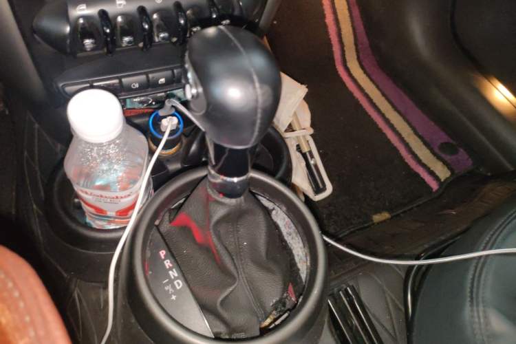 Used MINI 2011 1.6L COOPER Fun Gear Lever