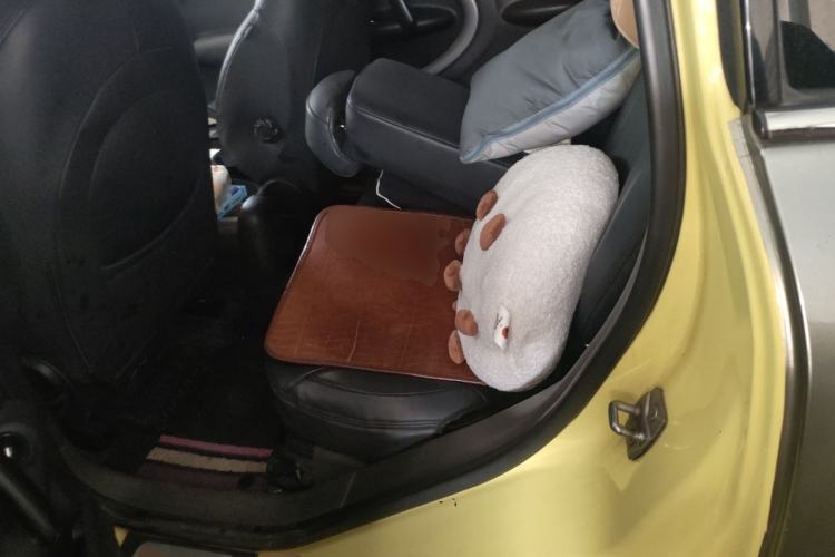Used MINI 2011 1.6L COOPER Fun Left Rear Seat