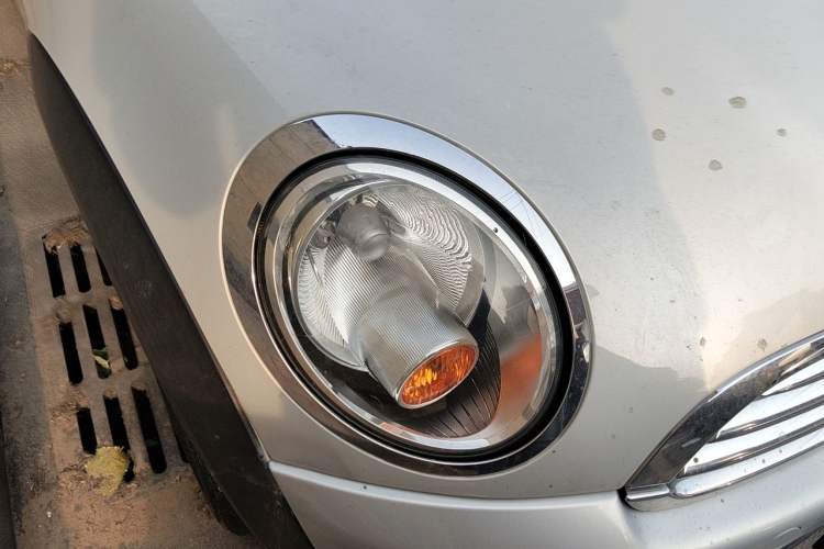 Used MINI 2011 1.6L COOPER Fun Right Front Headlight