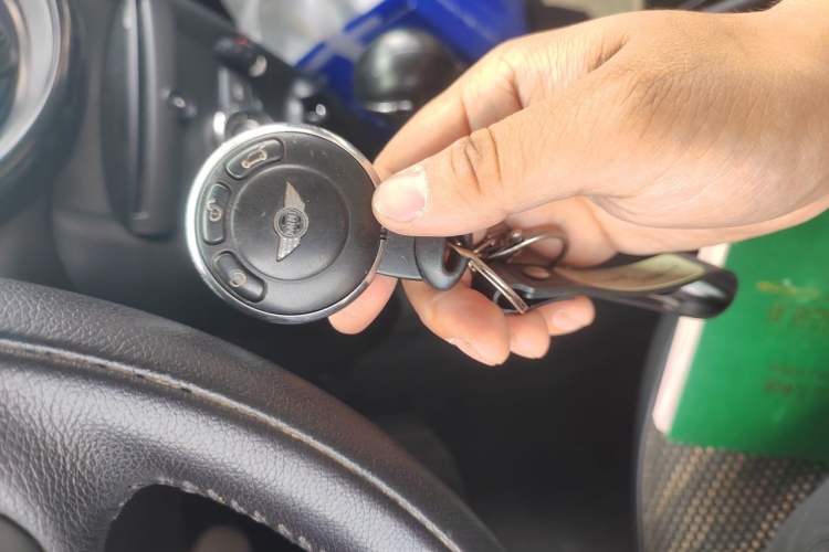 Used MINI 2011 1.6L ONE Vehicle Key