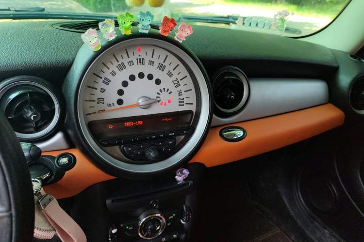 Used MINI 2011 1.6L ONE Audio And AC Panel