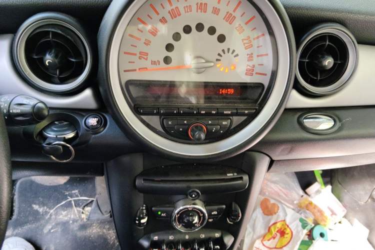 Used MINI 2011 1.6L ONE Audio And AC Panel